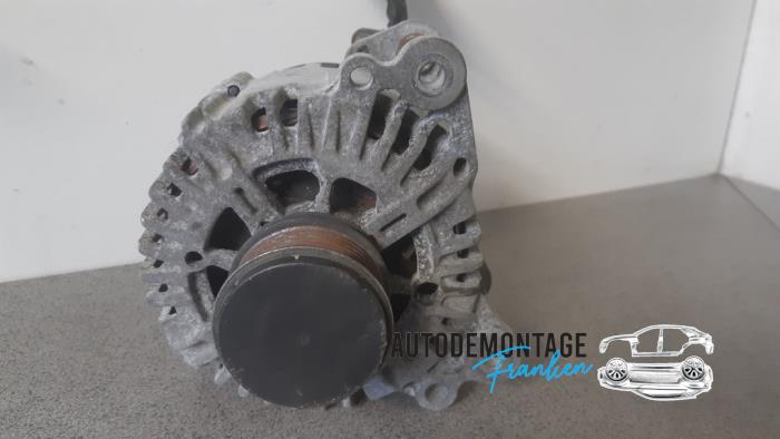 Dynamo van een Seat Altea XL (5P5) 1.6 2008