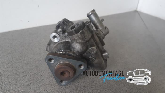 Gebruikte Pomp Servo Fiat Barchetta (183) 1.8 16V Prijs € 50,00 Margeregeling aangeboden door Franken Autodemontage B.V.