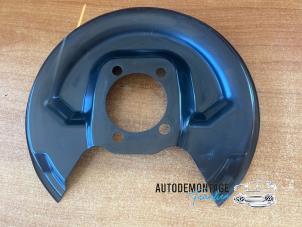 Gebruikte Ankerplaat (Rem) Toyota Yaris III (P13) 1.5 16V Hybrid Prijs € 30,00 Margeregeling aangeboden door Franken Autodemontage B.V.