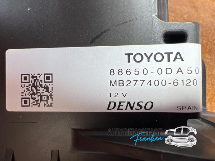 Computer Koeling van een Toyota Yaris III (P13) 1.5 16V Hybrid 2020