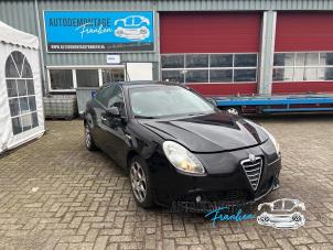Gebruikte Dynamo Alfa Romeo Giulietta (940) 1.6 JTDm 16V Prijs op aanvraag aangeboden door Franken Autodemontage B.V.