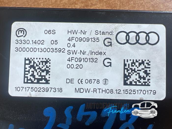 Kontaktslot+Sleutel van een Audi A6 Avant (C6) 2.7 TDI V6 24V 2009