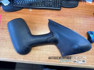 Gebruikte Spiegel Buiten rechts Ford Transit 2.4 TDCi 16V Prijs € 70,00 Margeregeling aangeboden door Franken Autodemontage B.V.