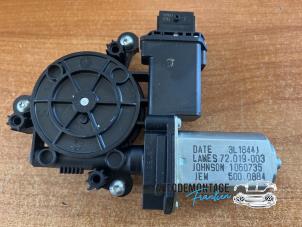 Gebruikte Motor electrisch raam Alfa Romeo Giulietta (940) 1.6 JTDm 16V Prijs € 35,00 Margeregeling aangeboden door Franken Autodemontage B.V.