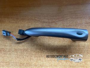 Gebruikte Deurgreep 4Deurs links-voor Renault Grand Scénic III (JZ) 1.5 dCi 110 Prijs € 15,00 Margeregeling aangeboden door Franken Autodemontage B.V.