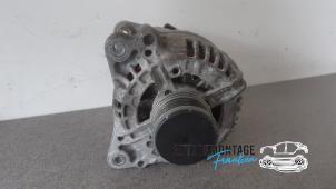 Gebruikte Dynamo Volkswagen Golf V (1K1) 1.9 TDI Prijs € 35,00 Margeregeling aangeboden door Franken Autodemontage B.V.