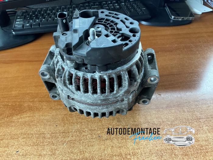 Gebruikte Dynamo Volkswagen Tiguan (5N1/2) 2.0 TSI 16V 4Motion Prijs € 50,00 Margeregeling aangeboden door Franken Autodemontage B.V.