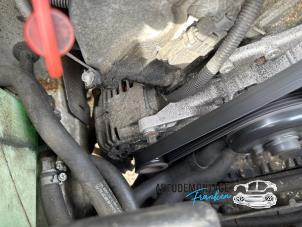 Gebruikte Dynamo Mercedes S (W220) 3.2 S-320 18V Prijs op aanvraag aangeboden door Franken Autodemontage B.V.