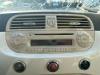 Radio CD Speler van een Fiat 500 (312), 2007 1.2 69, Hatchback, Benzine, 1.242cc, 51kW (69pk), FWD, 169A4000, 2007-07, 312AXA 2008
