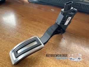 Gebruikte Gaspedaalpositie Sensor Volkswagen Golf VII (AUA) 2.0 GTI 16V Prijs € 45,00 Margeregeling aangeboden door Franken Autodemontage B.V.