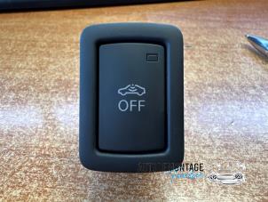 Gebruikte Schakelaar Audi A6 Avant (C7) 2.0 TDI 16V Prijs € 20,00 Margeregeling aangeboden door Franken Autodemontage B.V.