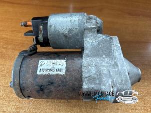 Gebruikte Startmotor Renault Clio III (BR/CR) 1.4 16V Prijs € 35,00 Margeregeling aangeboden door Franken Autodemontage B.V.
