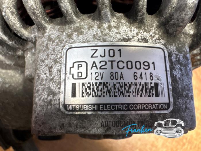 Dynamo van een Mazda 3 Sport (BK) 1.6i 16V 2007