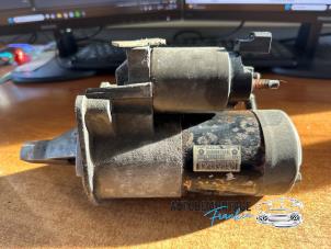 Gebruikte Startmotor Chrysler Sebring Convertible (JR) 2.7 V6 24V Prijs € 40,00 Margeregeling aangeboden door Franken Autodemontage B.V.