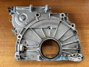 Gebruikte Distributiedeksel BMW 1 serie (F20) 116i 1.5 12V Prijs € 80,00 Margeregeling aangeboden door Franken Autodemontage B.V.