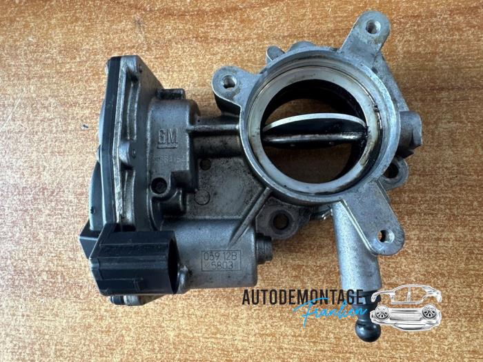 Gebruikte Gasklephuis Opel Zafira Tourer (P12) 2.0 CDTI 16V 165 Ecotec Prijs € 40,00 Margeregeling aangeboden door Franken Autodemontage B.V.