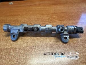 Gebruikte Injector brug Opel Zafira Tourer (P12) 2.0 CDTI 16V 165 Ecotec Prijs € 70,00 Margeregeling aangeboden door Franken Autodemontage B.V.