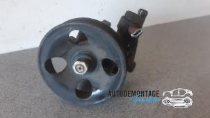 Gebruikte Stuurbekrachtiging Pomp Hyundai Santa Fe I 2.0 CRDi 16V 4x4 Prijs € 50,00 Margeregeling aangeboden door Franken Autodemontage B.V.