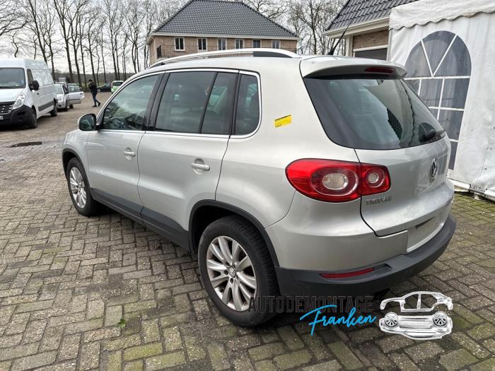 Gebruikte Steekas links-achter Volkswagen Tiguan (5N1/2) 2.0 TDI 16V 4Motion Prijs op aanvraag aangeboden door Franken Autodemontage B.V.