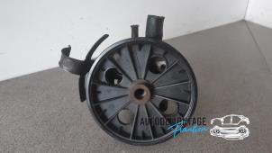 Gebruikte Servopomp Volvo XC70 (SZ) XC70 2.4 T 20V Prijs € 50,00 Margeregeling aangeboden door Franken Autodemontage B.V.