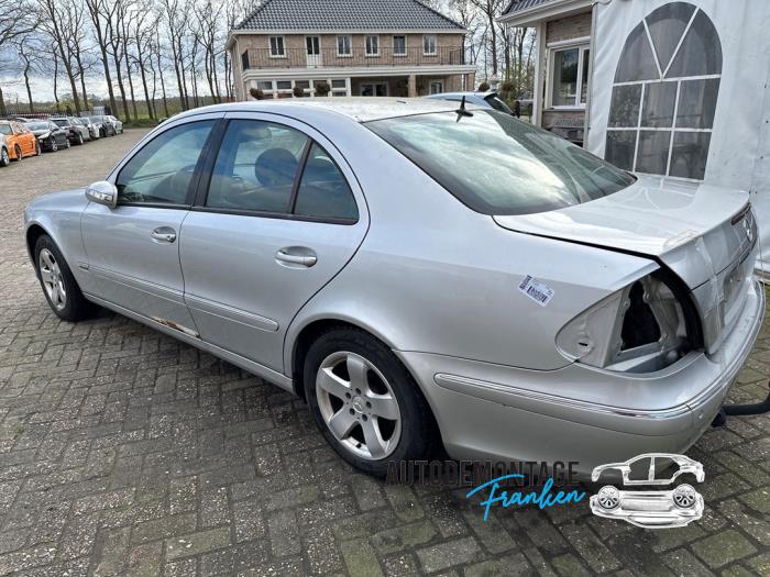Gebruikte Aandrijfas links-achter Mercedes E (W211) 2.2 E-220 CDI 16V Prijs op aanvraag aangeboden door Franken Autodemontage B.V.