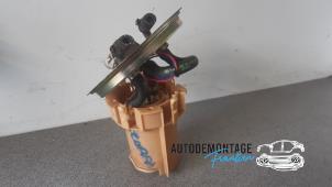 Gebruikte Benzinepomp Opel Corsa B (73/78/79) 1.4i Prijs € 30,00 Margeregeling aangeboden door Franken Autodemontage B.V.