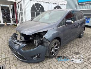 Gebruikte Fusee links-voor Ford Grand C-Max (DXA) 1.6 SCTi 16V Prijs op aanvraag aangeboden door Franken Autodemontage B.V.