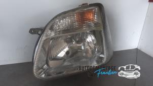 Gebruikte Koplamp links Opel Agila (A) 1.3 CDTi 16V Ecotec Prijs € 35,00 Margeregeling aangeboden door Franken Autodemontage B.V.