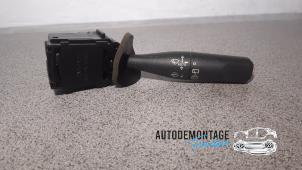 Gebruikte Ruitenwis Schakelaar Peugeot 206 (2A/C/H/J/S) 1.4 XR,XS,XT,Gentry Prijs € 20,00 Margeregeling aangeboden door Franken Autodemontage B.V.