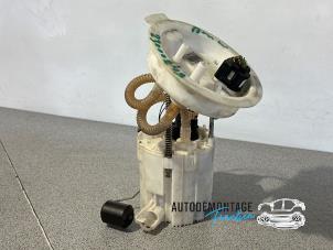 Gebruikte Opvoerpomp BMW 3 serie Touring (F31) 320d 2.0 16V Prijs € 80,00 Margeregeling aangeboden door Franken Autodemontage B.V.