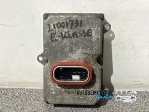 Gebruikte Xenon module Mercedes E (W211) 3.2 E-320 CDI 24V Prijs € 45,00 Margeregeling aangeboden door Franken Autodemontage B.V.