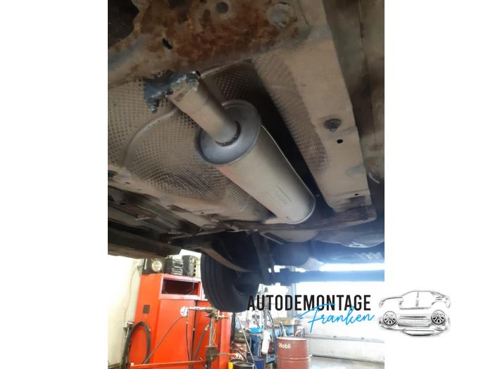 Gebruikte Uitlaat Middendemper Volkswagen Caddy III (2KA,2KH,2CA,2CH) 2.0 SDI Prijs € 40,00 Margeregeling aangeboden door Franken Autodemontage B.V.