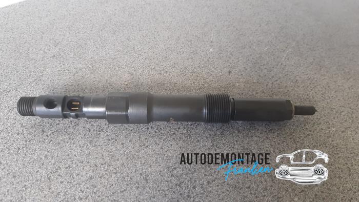 Gebruikte Verstuiver (diesel) Ford Mondeo III 2.0 TDCi 130 16V Prijs € 50,00 Margeregeling aangeboden door Franken Autodemontage B.V.