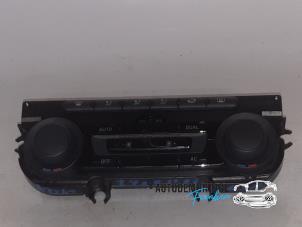 Gebruikte Chaufage Bedieningspaneel Seat Leon (1P1) 1.2 TSI Prijs € 50,00 Margeregeling aangeboden door Franken Autodemontage B.V.