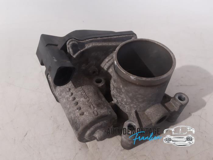 Gebruikte Gasklephuis Volkswagen Fox (5Z) 1.4 16V Prijs € 35,00 Margeregeling aangeboden door Franken Autodemontage B.V.