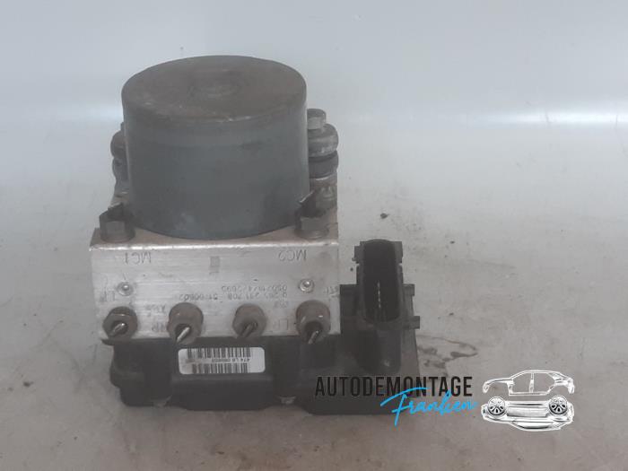 Gebruikte ABS Pomp Fiat Panda (169) 1.3 JTD 16V Multijet 4x4 Prijs op aanvraag aangeboden door Franken Autodemontage B.V.
