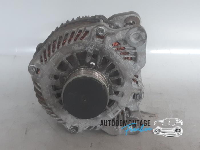 Gebruikte Dynamo Renault Scénic III (JZ) 1.5 dCi 110 Prijs € 70,00 Margeregeling aangeboden door Franken Autodemontage B.V.