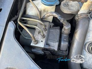 Gebruikte ABS Pomp Jaguar X-type 2.5 V6 24V Prijs op aanvraag aangeboden door Franken Autodemontage B.V.