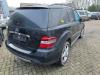 Mercedes-Benz ML II (164/4JG) 3.0 ML-280 CDI 4-Matic V6 24V Remklauw (Tang) rechts-achter