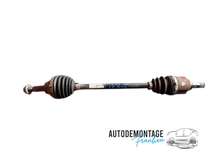 Gebruikte Steekas links-voor Volkswagen Up! (121) 1.0 12V 75 Prijs € 35,00 Margeregeling aangeboden door Franken Autodemontage B.V.