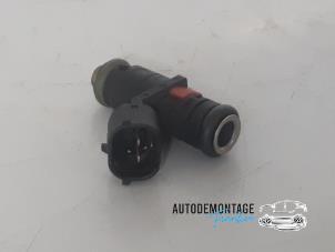 Gebruikte Injector (benzine injectie) Skoda Fabia II (5J) 1.2i 12V Prijs € 20,00 Margeregeling aangeboden door Franken Autodemontage B.V.