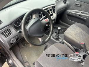 Gebruikte Airbag set Kia Rio II (DE) 1.4 16V Prijs op aanvraag aangeboden door Franken Autodemontage B.V.