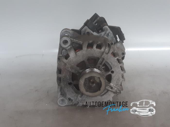 Gebruikte Dynamo Peugeot 2008 (CU) 1.6 e-HDi FAP Prijs € 400,00 Margeregeling aangeboden door Franken Autodemontage B.V.
