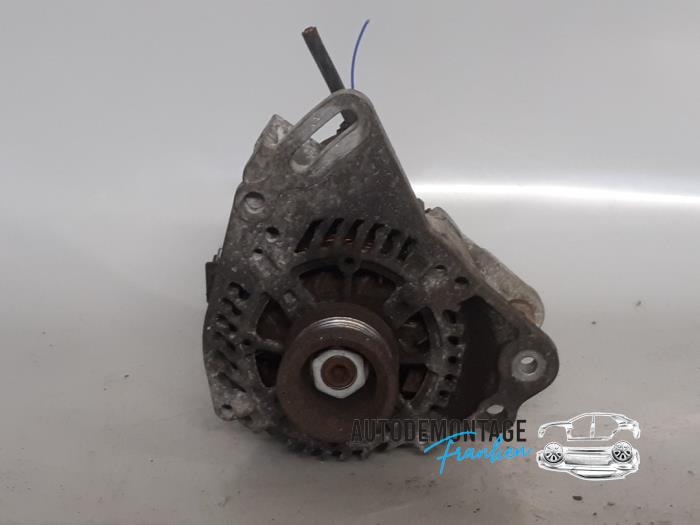 Gebruikte Dynamo Volkswagen Polo III (6N1) 1.4i 60 Prijs € 35,00 Margeregeling aangeboden door Franken Autodemontage B.V.