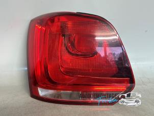 Gebruikte Achterlicht links Volkswagen Polo V (6R) 1.2 TSI Prijs € 45,00 Margeregeling aangeboden door Franken Autodemontage B.V.