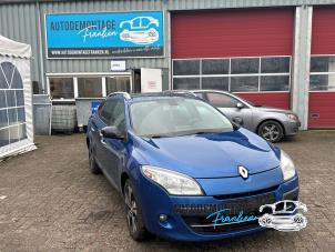 Gebruikte Aandrijfas rechts-voor Renault Megane III Grandtour (KZ) 1.5 dCi 110 Prijs op aanvraag aangeboden door Franken Autodemontage B.V.