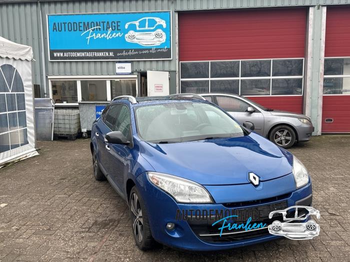 Gebruikte Subframe Renault Megane III Grandtour (KZ) 1.5 dCi 110 Prijs op aanvraag aangeboden door Franken Autodemontage B.V.