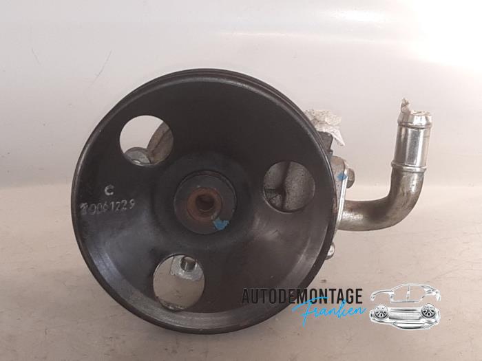 Gebruikte Pomp Servo Chevrolet Captiva (C100) 2.0 CDTI 16V 150 4x4 Prijs € 80,00 Margeregeling aangeboden door Franken Autodemontage B.V.