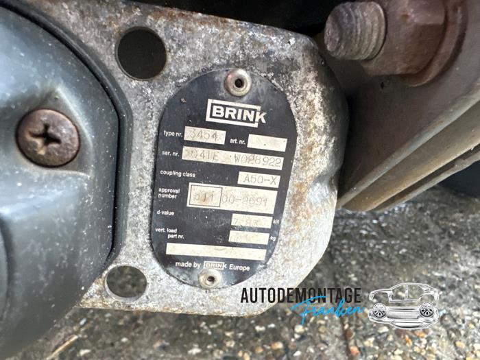 Trekhaak van een Alfa Romeo 147 (937) 1.6 Twin Spark 16V 2005