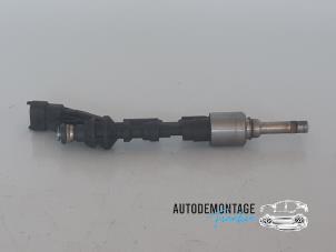 Gebruikte Injector (benzine injectie) Ford Grand C-Max (DXA) 1.6 SCTi 16V Prijs € 50,00 Margeregeling aangeboden door Franken Autodemontage B.V.